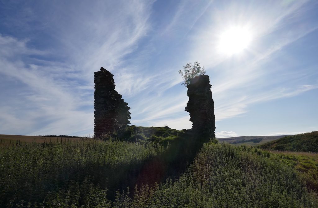 Gamelshiel Castle (remains)